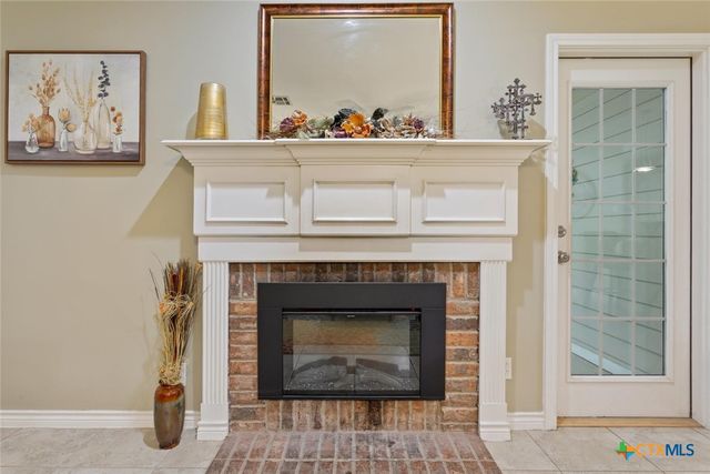 2212 Bluff Circle, Salado, TX 76571