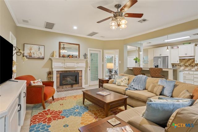 2212 Bluff Circle, Salado, TX 76571