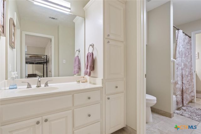 2212 Bluff Circle, Salado, TX 76571
