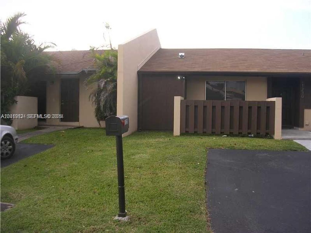11240 SW 122nd Pl 11240, Miami, FL 33186