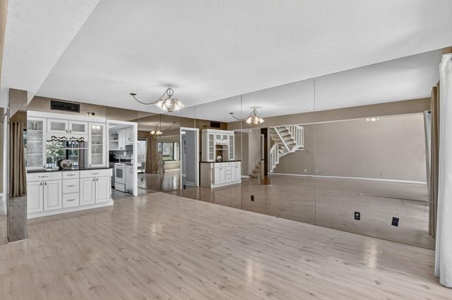 665 SE 21st Avenue 102, Deerfield Beach, FL 33441