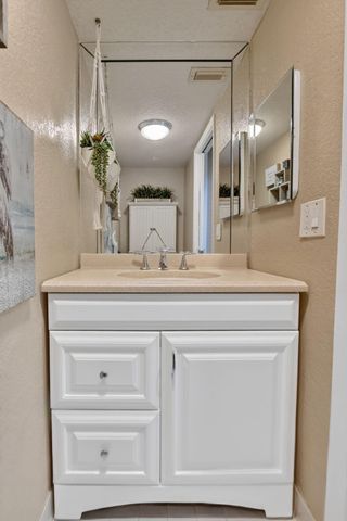 665 SE 21st Avenue 102, Deerfield Beach, FL 33441