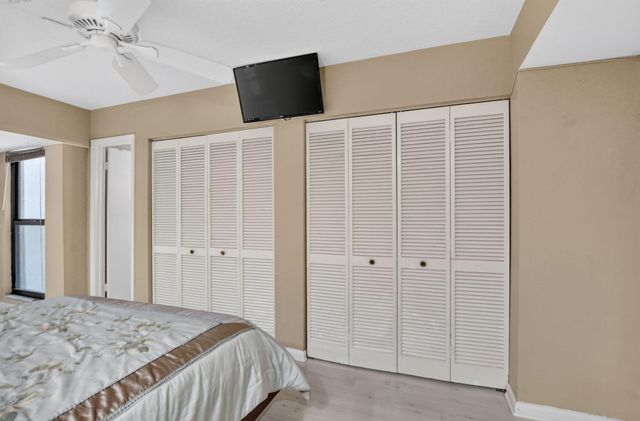 665 SE 21st Avenue 102, Deerfield Beach, FL 33441