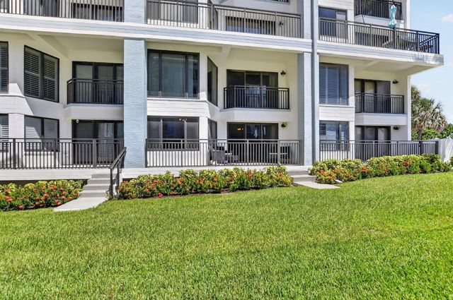 665 SE 21st Avenue 102, Deerfield Beach, FL 33441
