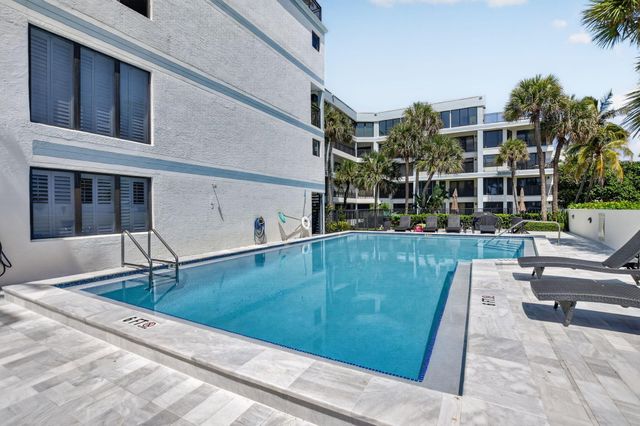 665 SE 21st Avenue 102, Deerfield Beach, FL 33441