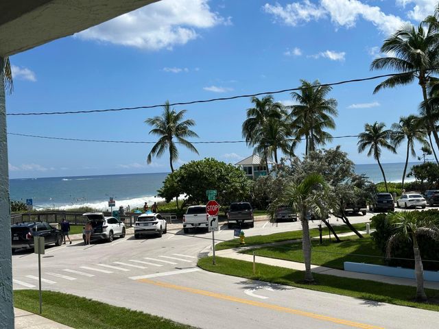 665 SE 21st Avenue 102, Deerfield Beach, FL 33441