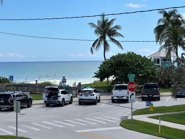 665 SE 21st Avenue 102, Deerfield Beach, FL 33441