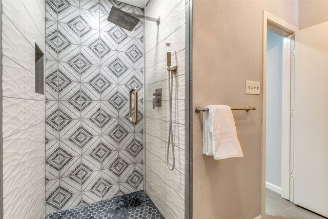 8518 Richardson Branch Trail, Dallas, TX 75243