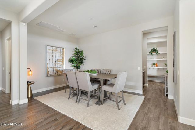 9275 W PLUM Road, Peoria, AZ 85383