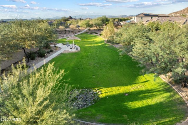 9275 W PLUM Road, Peoria, AZ 85383