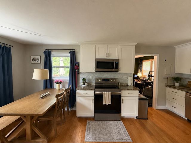 158 Appletree Road, Auburn, NH 03032