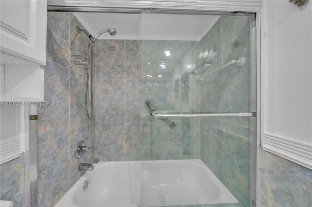 601 Three Islands Blvd 302, Hallandale Beach, FL 33009