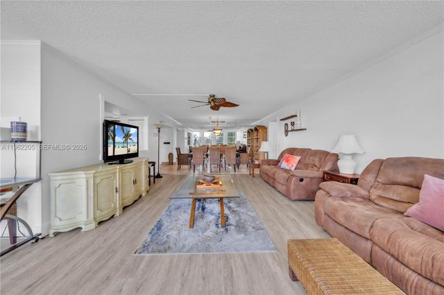 601 Three Islands Blvd 302, Hallandale Beach, FL 33009