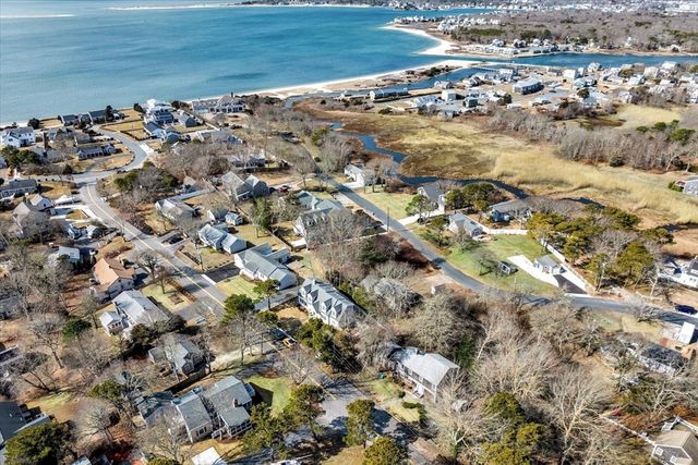 107 Wimbledon Dr, Yarmouth, MA 02673