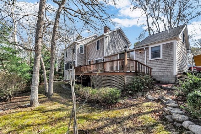 107 Wimbledon Dr, Yarmouth, MA 02673