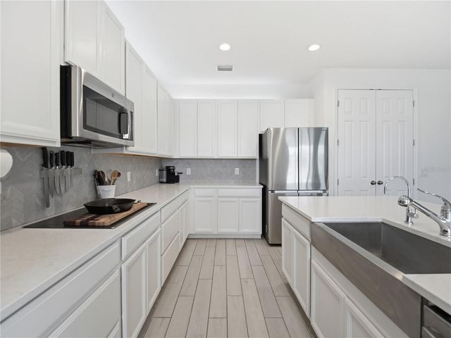 5040 BESSIE COURT, St Cloud, FL 34772