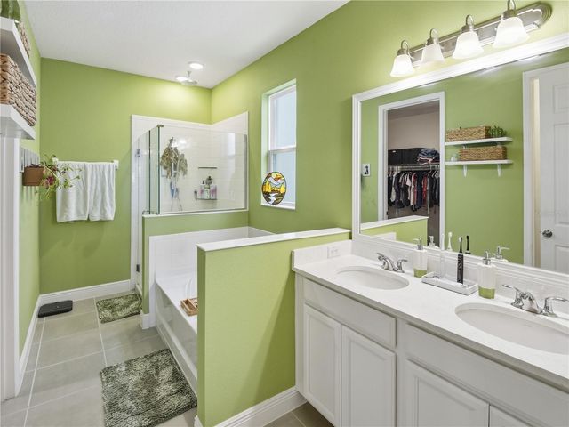 5040 BESSIE COURT, St Cloud, FL 34772