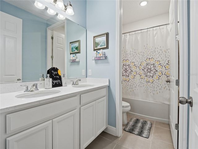 5040 BESSIE COURT, St Cloud, FL 34772