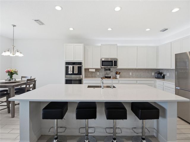 5040 BESSIE COURT, St Cloud, FL 34772