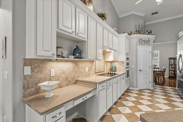 857 KINGSBRIDGE DRIVE, Oviedo, FL 32765