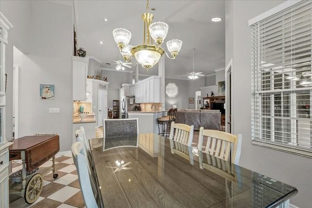 857 KINGSBRIDGE DRIVE, Oviedo, FL 32765