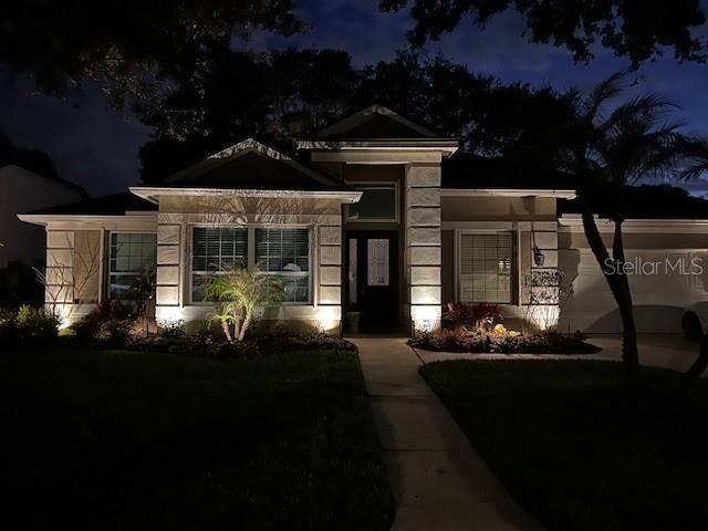 857 KINGSBRIDGE DRIVE, Oviedo, FL 32765