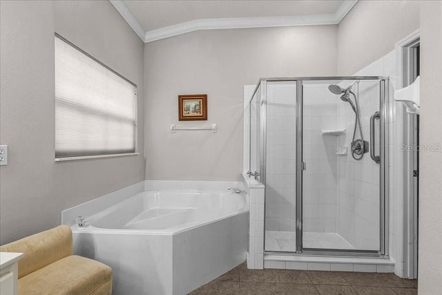 857 KINGSBRIDGE DRIVE, Oviedo, FL 32765