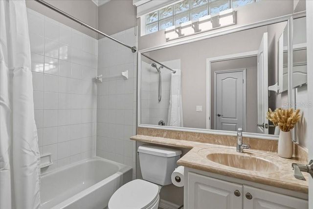 857 KINGSBRIDGE DRIVE, Oviedo, FL 32765