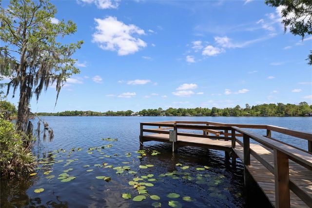 857 KINGSBRIDGE DRIVE, Oviedo, FL 32765