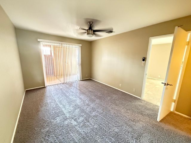 312 W Yukon Drive 2, Phoenix, AZ 85027