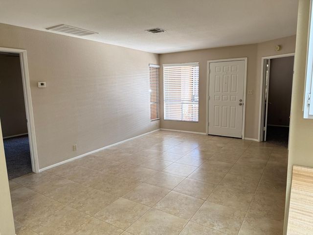 312 W Yukon Drive 2, Phoenix, AZ 85027