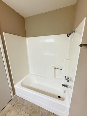 312 W Yukon Drive 2, Phoenix, AZ 85027