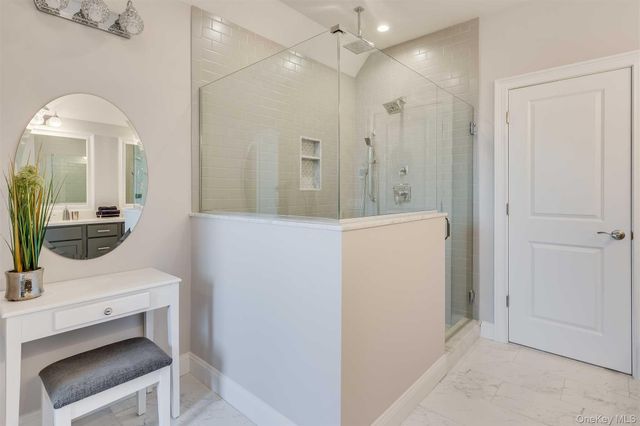 991 Freedom Road, Pleasant Valley, NY 12569