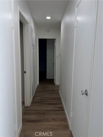 1720 Elsinore Circle, Oxnard, CA 93035