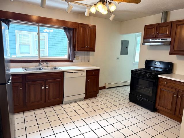 234 Brook Road 1, Milton, MA 02186