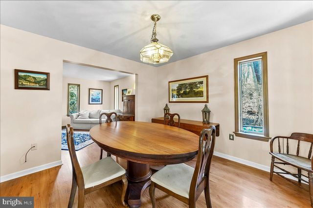 1850 BROOKS RD, West Chester, PA 19382