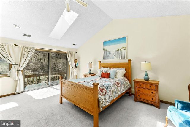 1850 BROOKS RD, West Chester, PA 19382