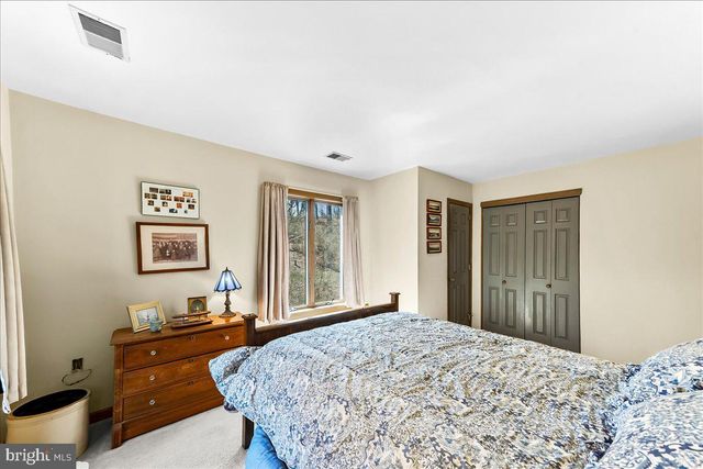 1850 BROOKS RD, West Chester, PA 19382