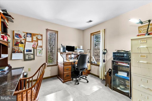 1850 BROOKS RD, West Chester, PA 19382