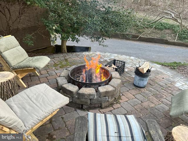 1850 BROOKS RD, West Chester, PA 19382