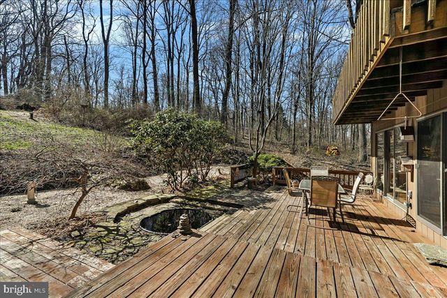 1850 BROOKS RD, West Chester, PA 19382