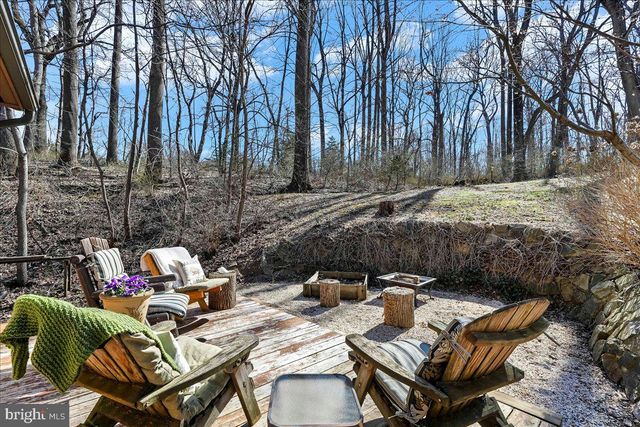 1850 BROOKS RD, West Chester, PA 19382