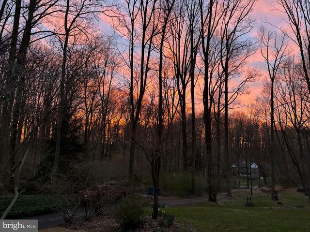 1850 BROOKS RD, West Chester, PA 19382