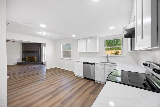 8343 Carriage Creek Drive, Houston, TX 77064