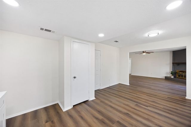 8343 Carriage Creek Drive, Houston, TX 77064