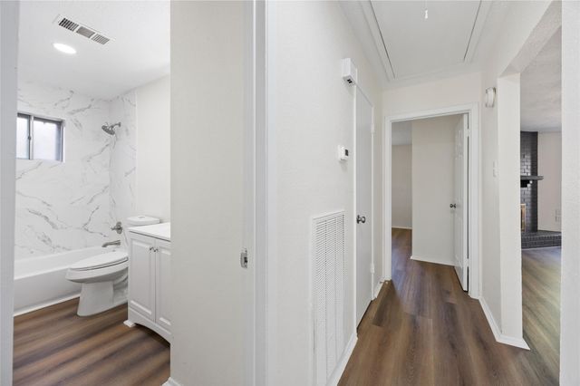 8343 Carriage Creek Drive, Houston, TX 77064