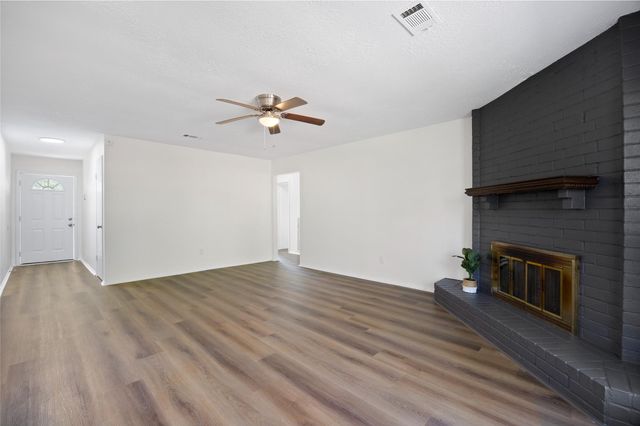 8343 Carriage Creek Drive, Houston, TX 77064