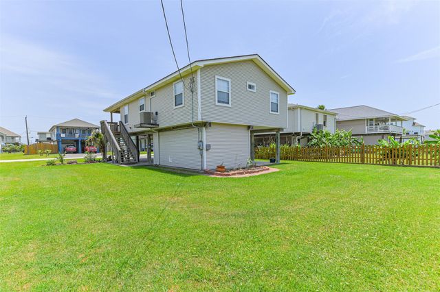 4030 Fort Bend Drive, Galveston, TX 77554