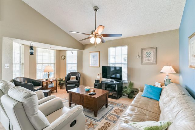 4030 Fort Bend Drive, Galveston, TX 77554