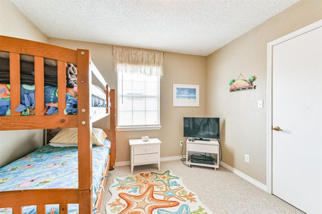 4030 Fort Bend Drive, Galveston, TX 77554